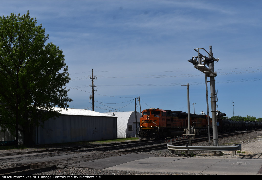 BNSF 8796 7487